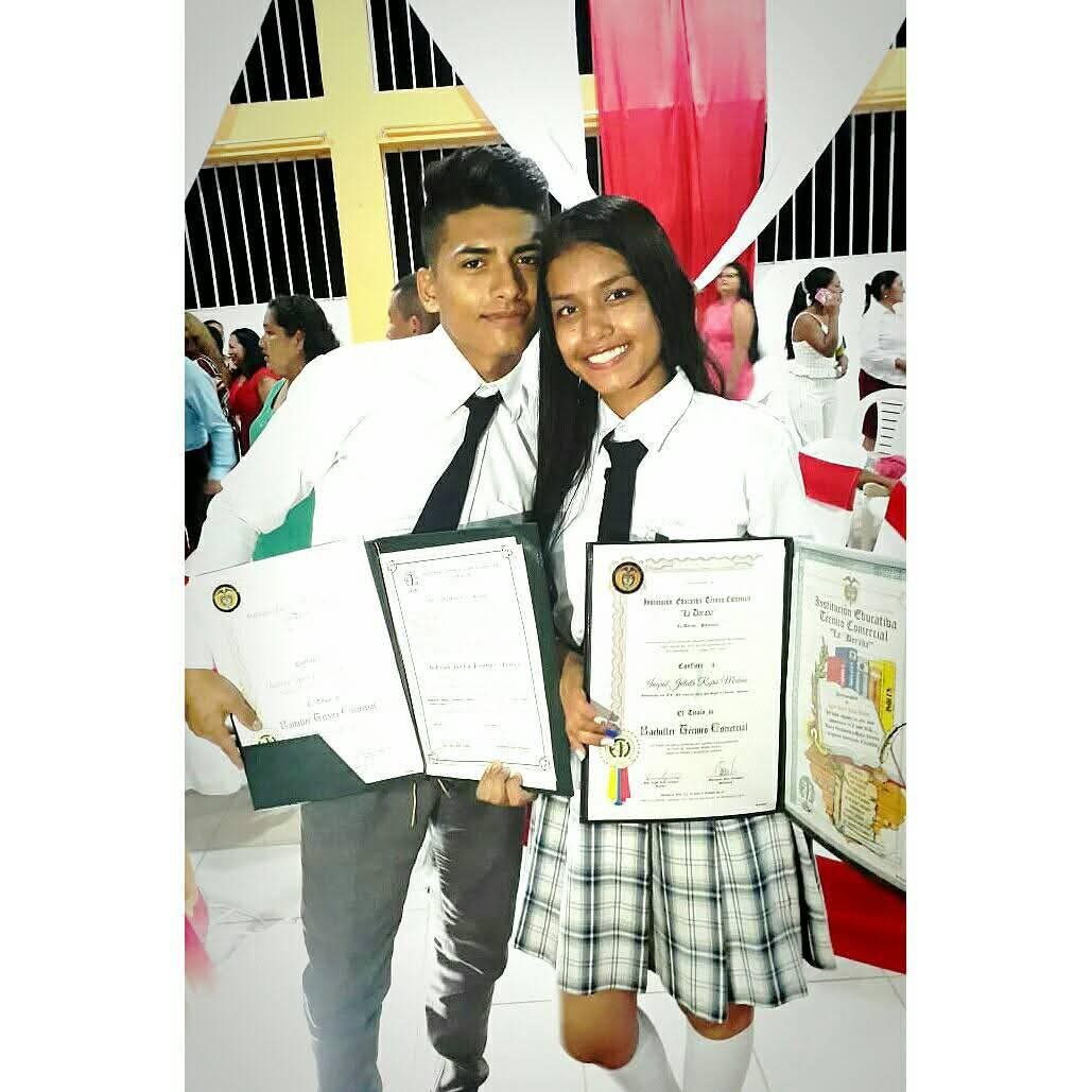 Foto de Anderson Yandry / Ingrid Julieth Pinargote Torres / Rojas Medina