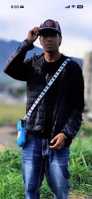 Foto de Waren Garzon Madera