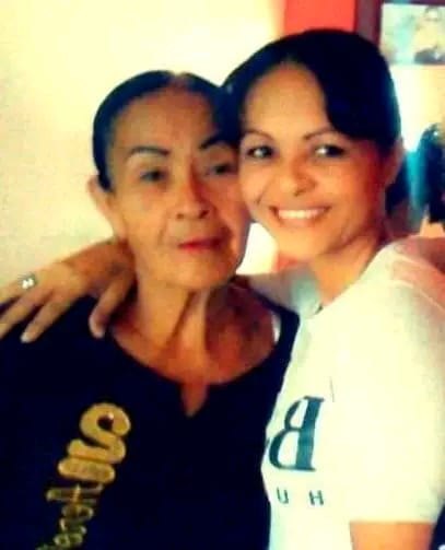 Foto de Nancy y Gabriela Busnego